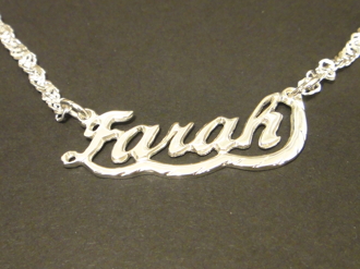 Namn i guld 18k / silver